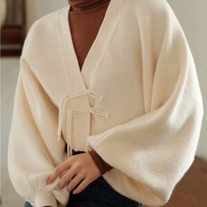 DAZY Knot Front Lantern Sleeve Cardigan Cream Size Large